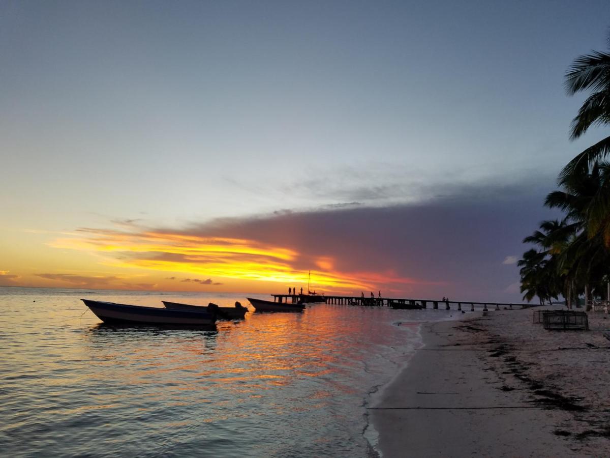 Saona Lodge Mano Juan Buitenkant foto