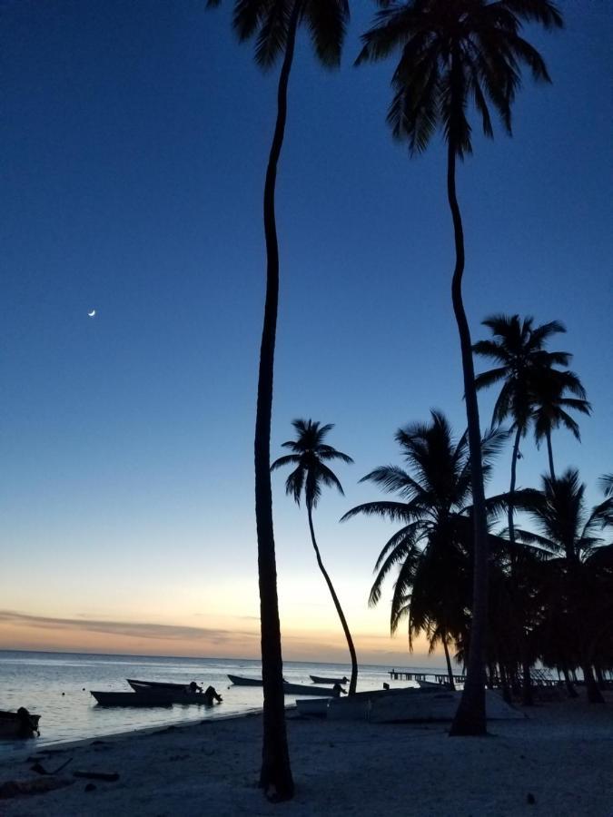 Saona Lodge Mano Juan Buitenkant foto
