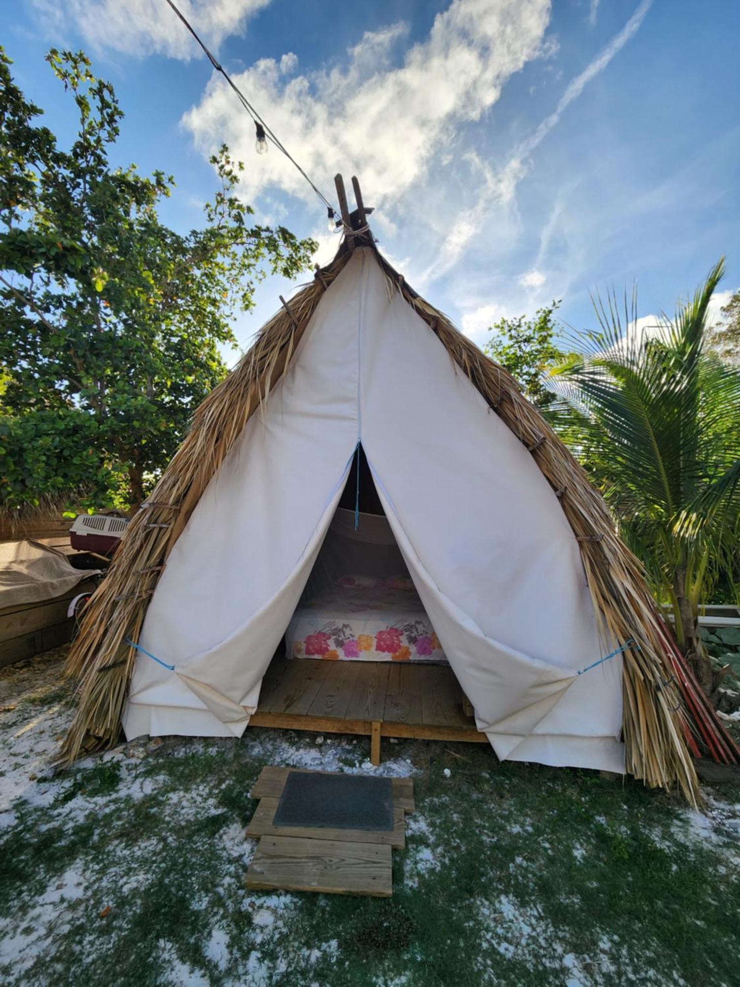 Saona Lodge Mano Juan Buitenkant foto
